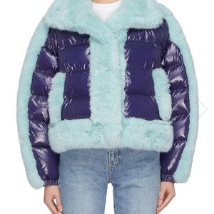 I’m looking for this . Anyone have this jacket?